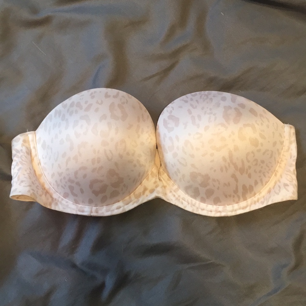 Victoria’s Secret Very Sexy Strapless 3 Way Bra